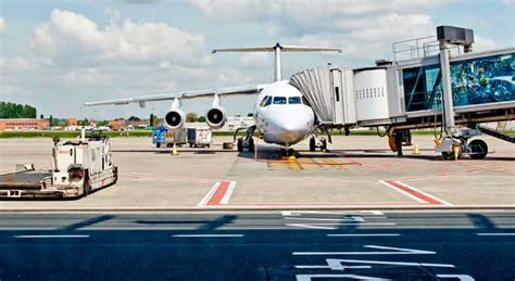 brussel iata|Brussels Airport (BRU).